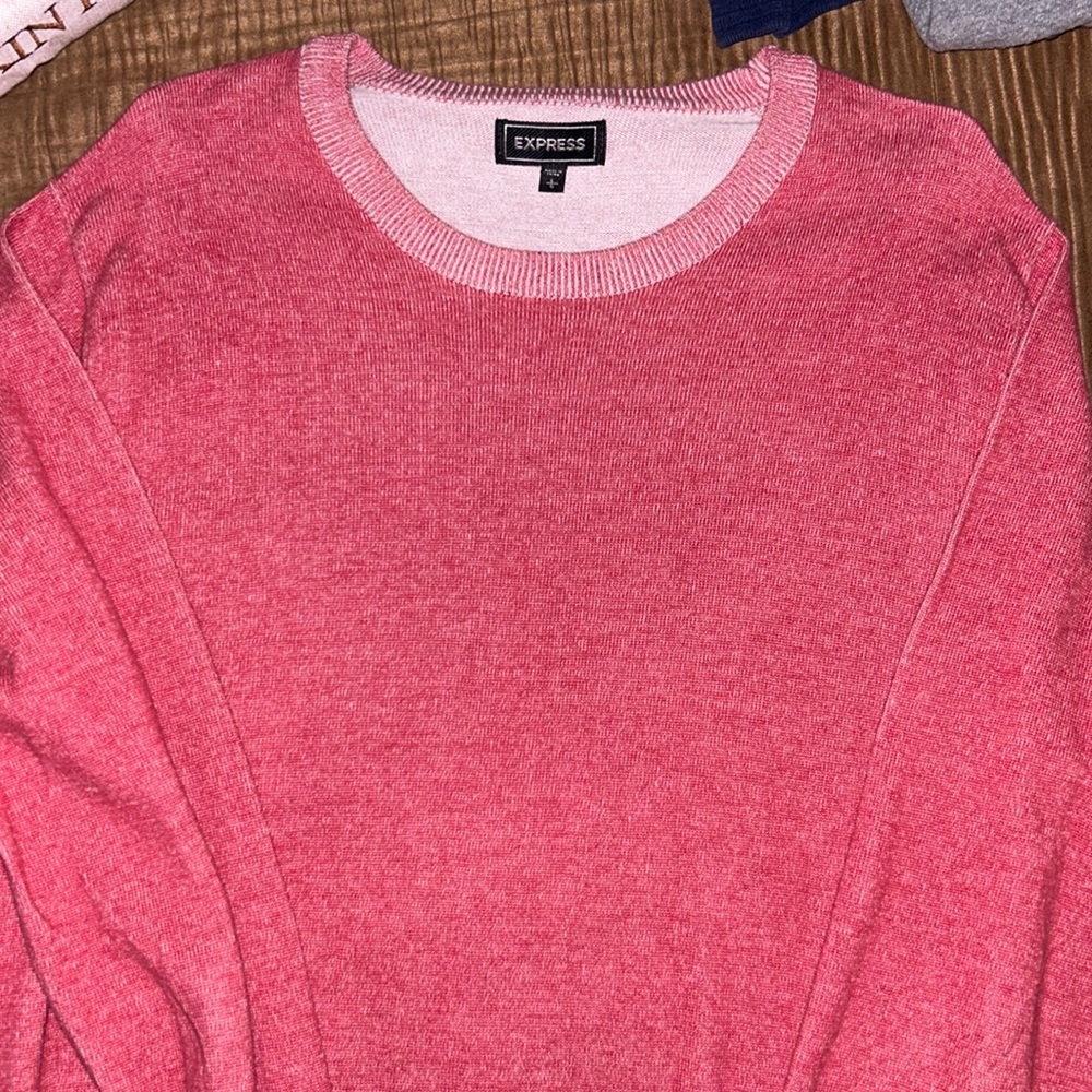 Mens crew neck